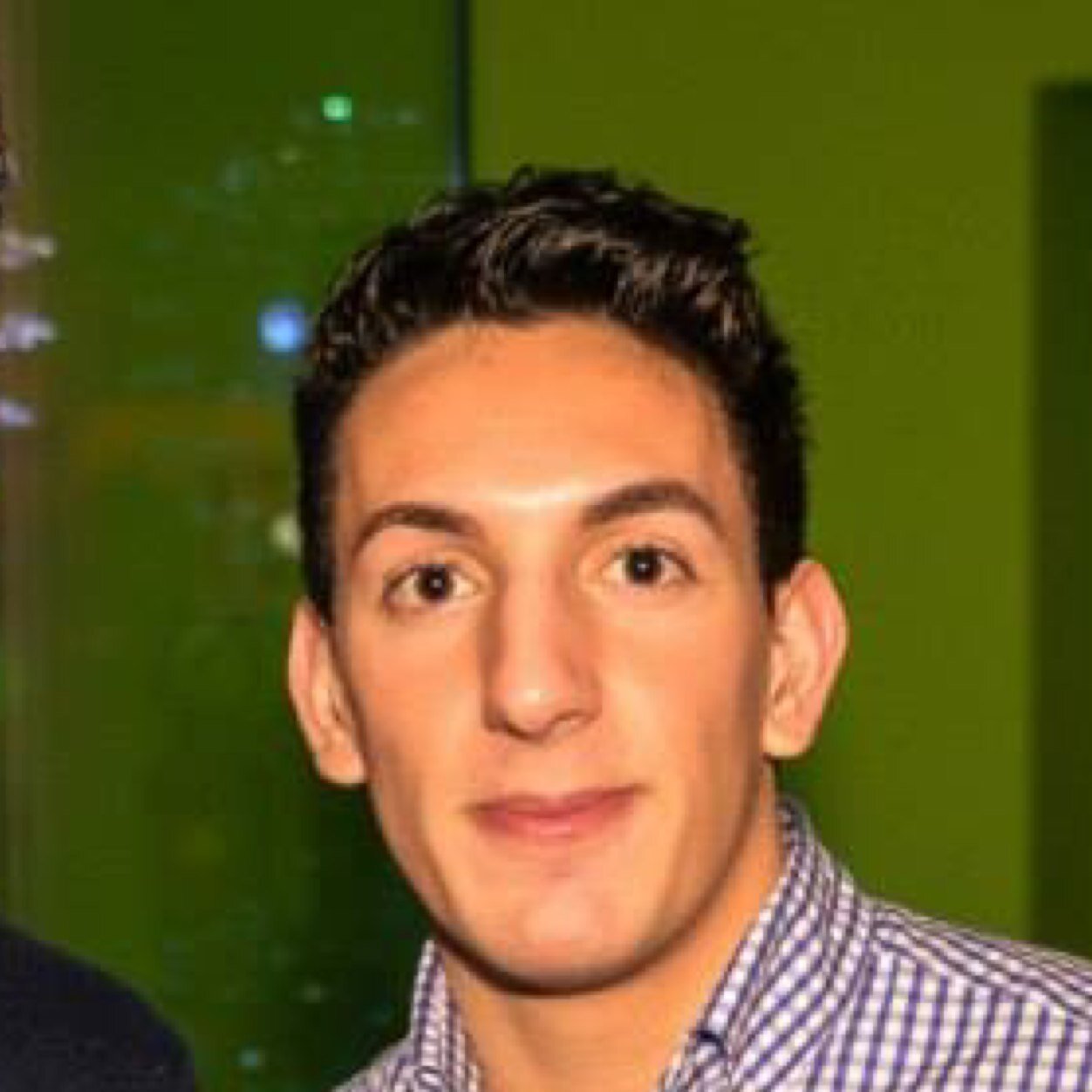 Pitichiu's profile picture. 25 years old from Padova, Italy. Videogames and meme lover. Also studying Economy at Ca'Foscari University in Venice.