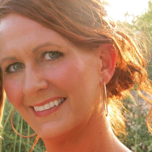 realtor, photographer, interior designer, mom, wife, student, buddhist