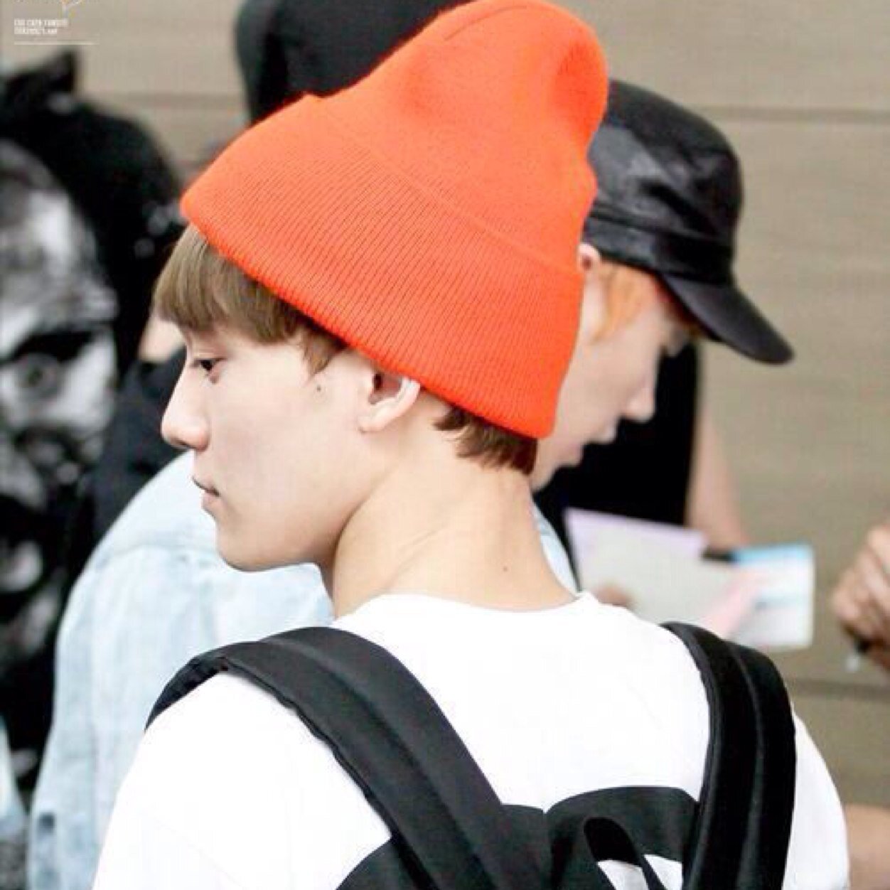안녕 ‼︎ 僕はEXO-M첸のパロディアカウントです^_____^ フォローしたら@、バイバイはブロックでお願いしますㅠ.ㅠ♥️ みんな僕と仲良くしましょうね~！じぇじぇじぇ！