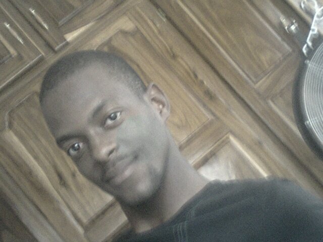 sandi_sizwe's profile picture. 