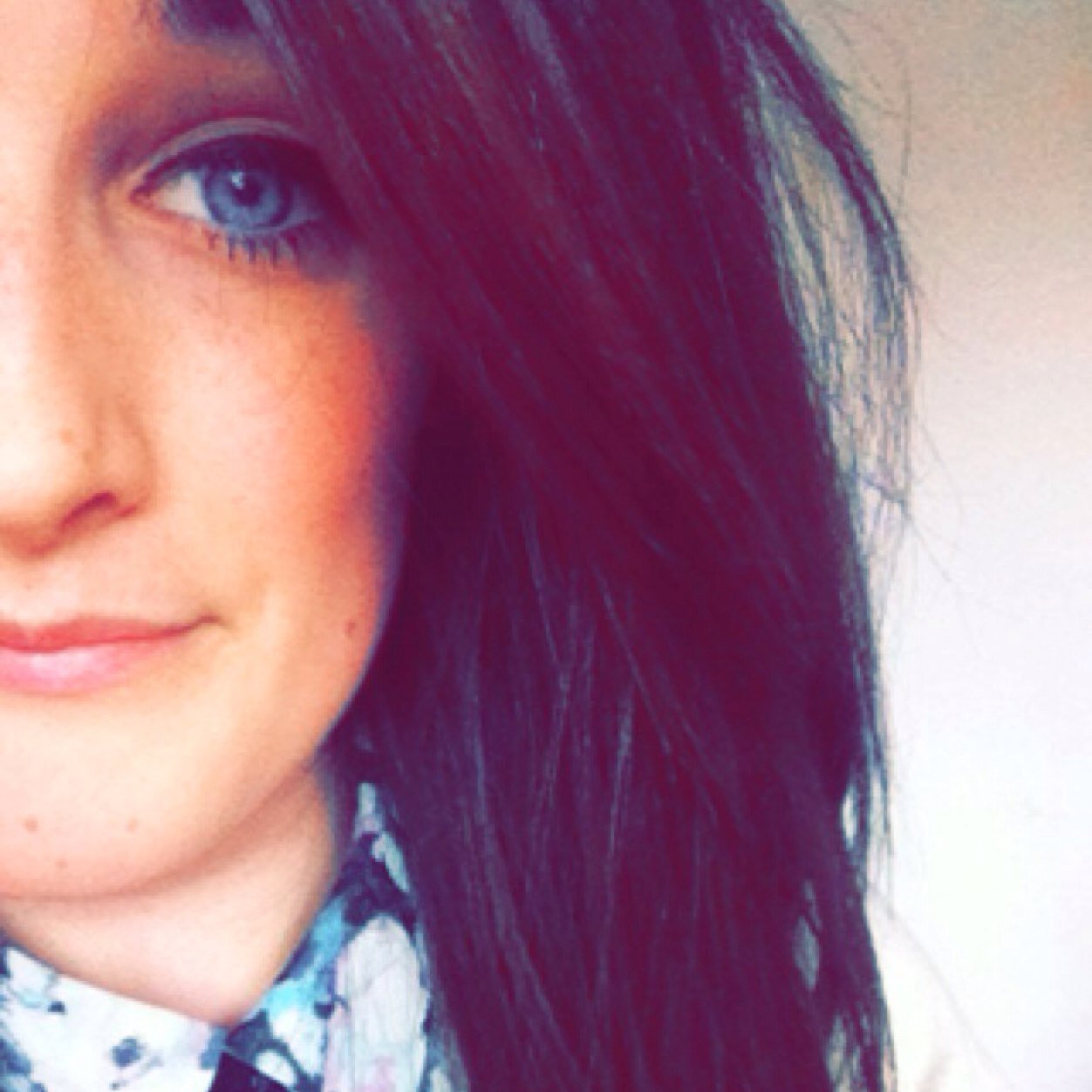 lucyjary's profile picture. 