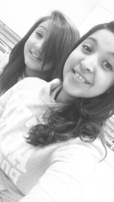 DestinyVillarea's profile picture. 