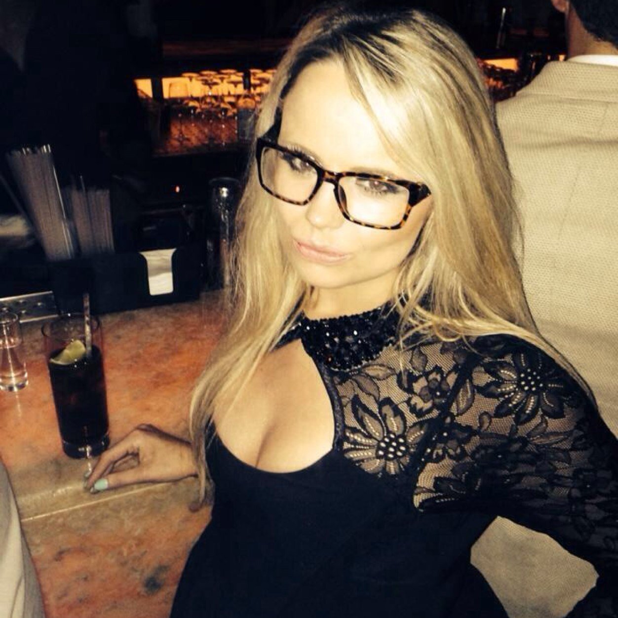 Coley. Qualified mental health nurse. Freelance healthcare report writer. Opinionated. Dry humoured. Girly-girl. Socialite.