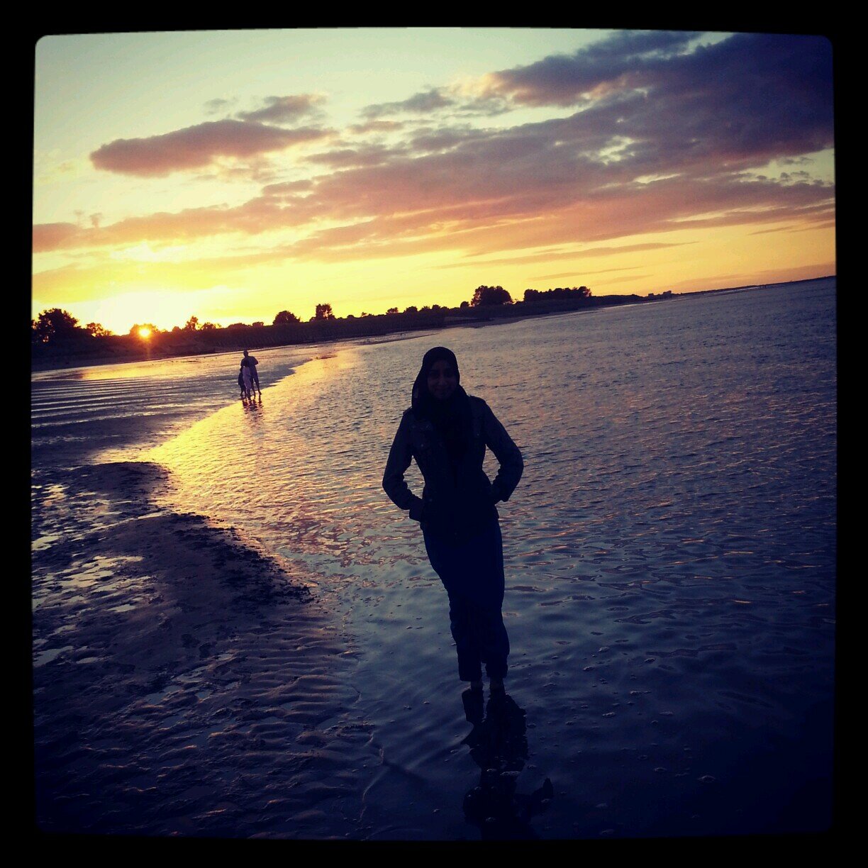 happiness is a feeling which lies in ones self..