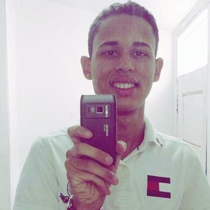 Pernambucano, 20 anos, formada em forrologia B| B| 
Cavaleiros do Forró || Forró da Pegação ||
