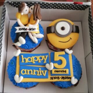 Make the cupcakes with your design | PO 2 days | WA : 08975330230 | PIN : 2159274E -only for bandung-