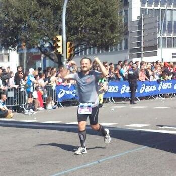 Fier d'être catalan. Advocat. Corredor amateur, maratonià i triatleta x un dia