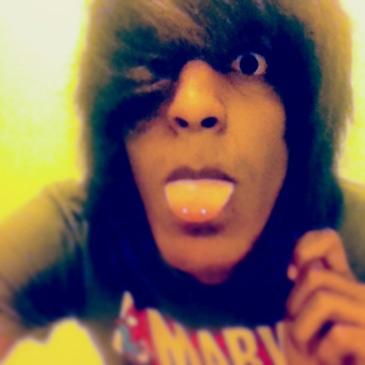 Just a Weird guy Who likes 2 talk Kik me: Grav3yardBoy SnapChats:Suiicide96 Instagram:Grav3yardBoy
Follow me, I follow back