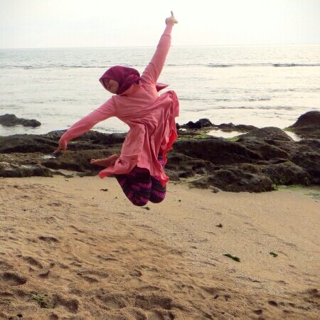 Part of @AlumniSMP7Jkt | @SRAVIGASS | @ELEKKOMP_UI2011 | Computer Engineering UI | Network Engineer