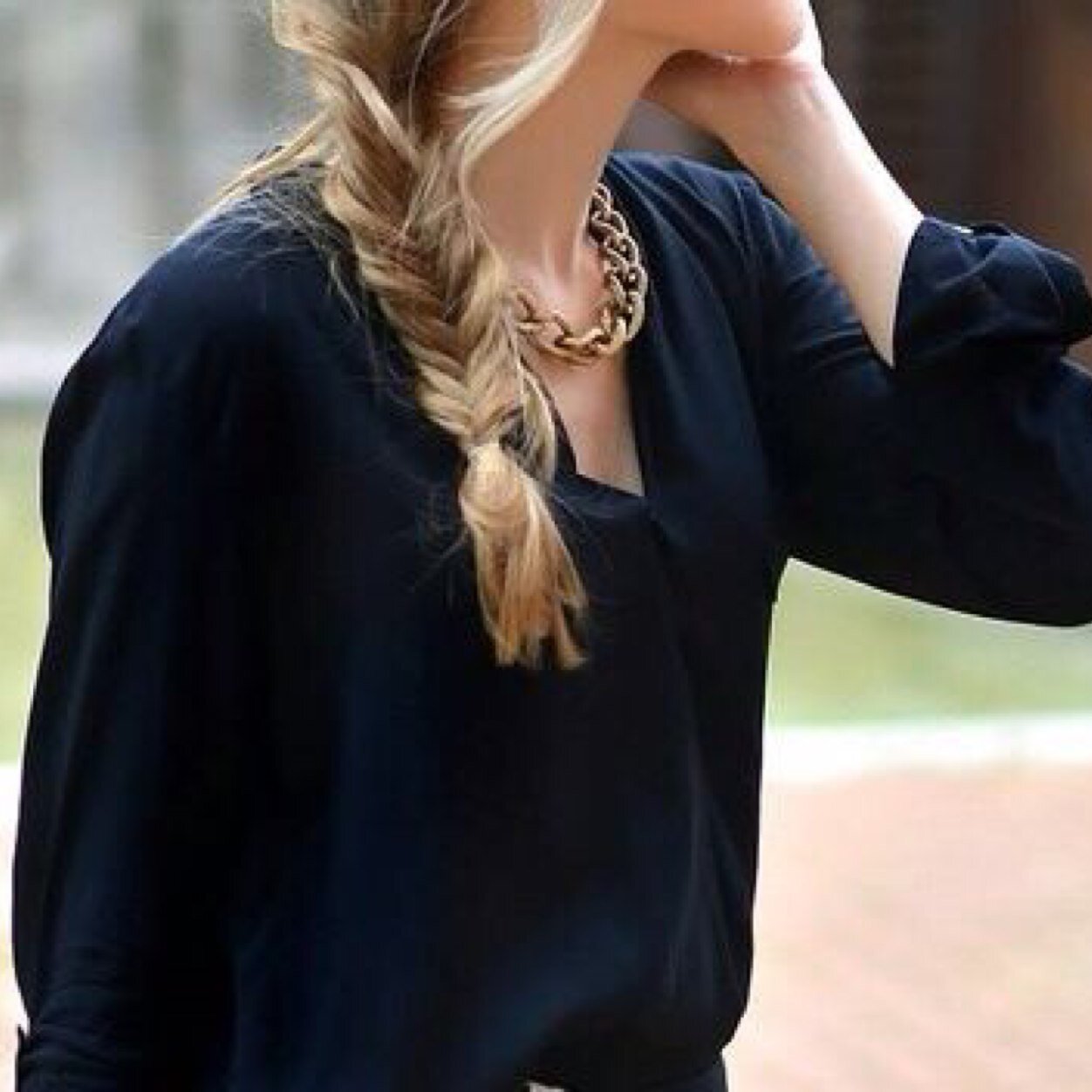 Recently graduated in Fashion Management. Blogger in training. Potential designer. Instagram: MARTINAFUSTER.