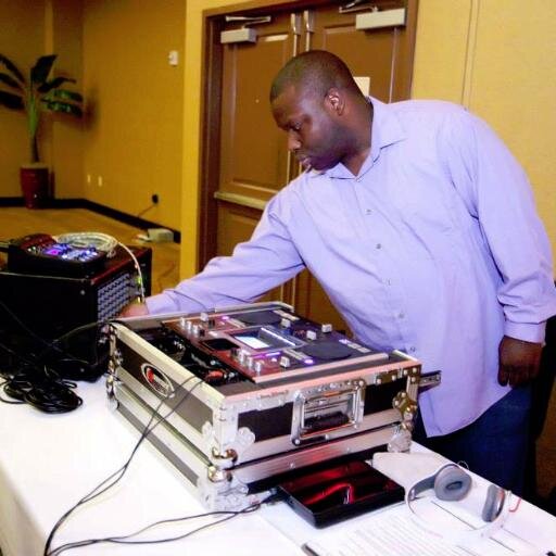 Musician and Pro Wrestling enthusiast with a heart for all that is Sports! PV & Roll Tide!