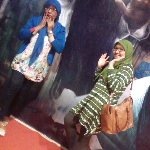 Pendidik di SD Negeri 060948, Medan Labuhan. Alumni di Universitas Muhammadiyah Sumatera Utara, Fakultas Keguruan dan Ilmu Pendidikan.
Medan, Sumatera Utara