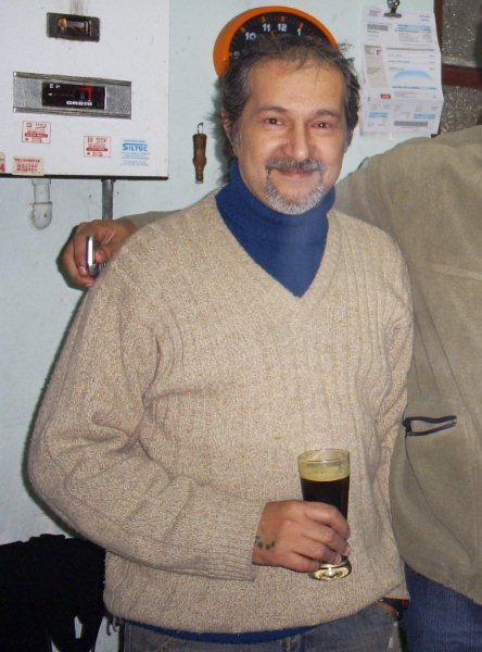 Profesor de Filosofía y Letras,Psicólogo,Sociedad Argentina de Escritores,miembro activo.