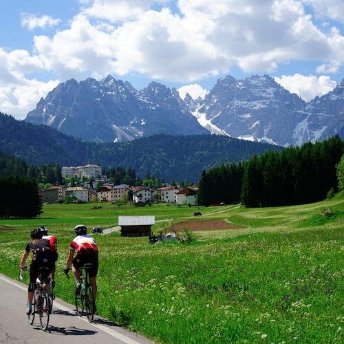 Velo Veneto offers cycling camps, racing, and gran fondo vacations throughout Italy, Spain, and France. We are your guides to la dolce vita!