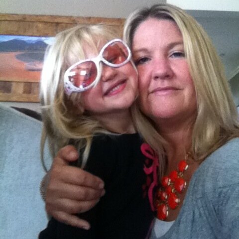 Just navigating through life as a Mother and Wife. Visit my blog at http://t.co/kD8mwzu4ZJ