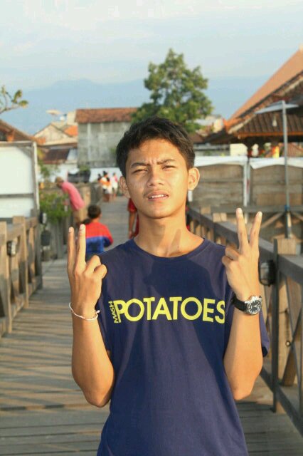 TyawanTar's profile picture. 