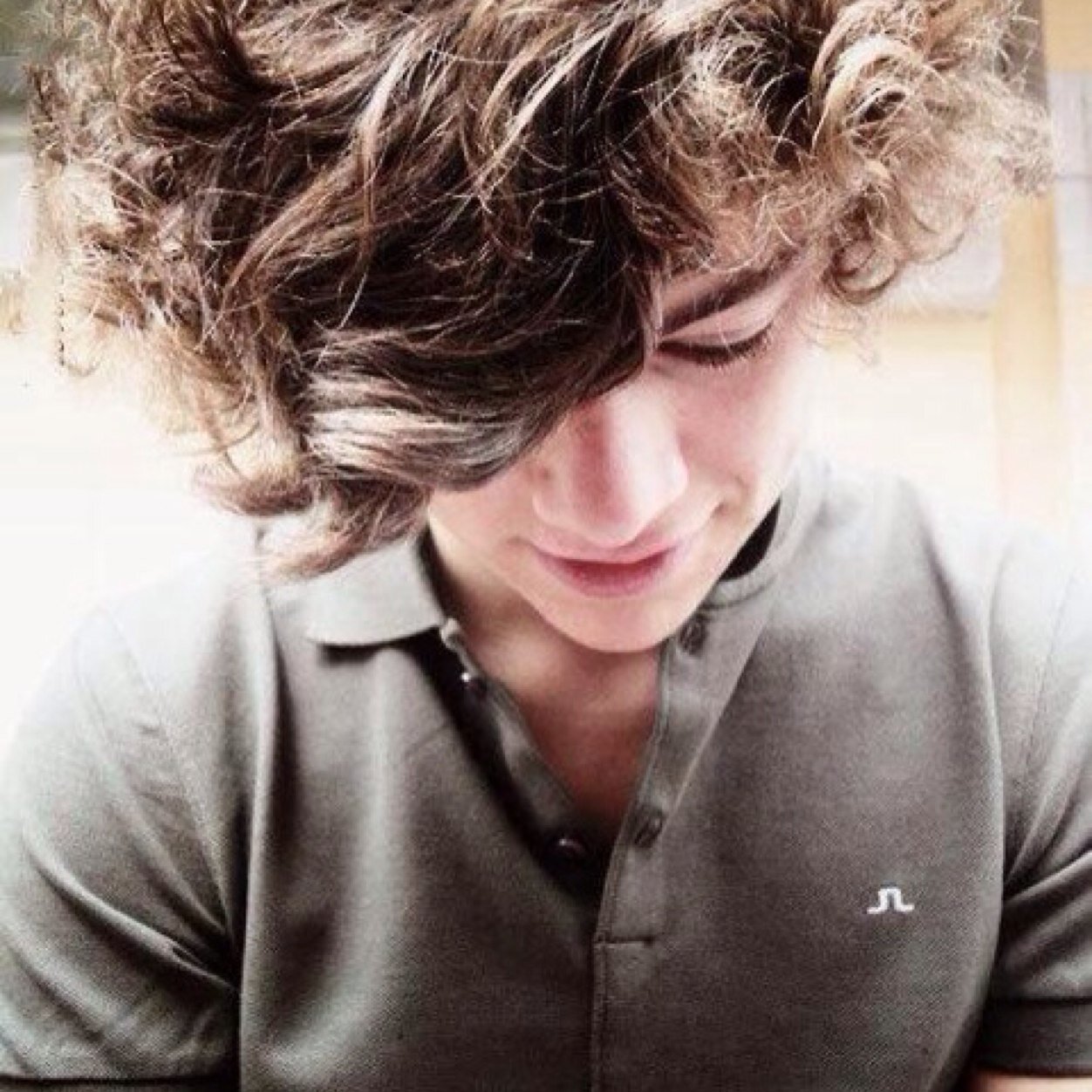 FOLLOW @PRECIOUSNIIALL PLSSSS I LOVE YOU
