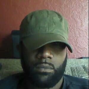 madavis1371's profile picture. 