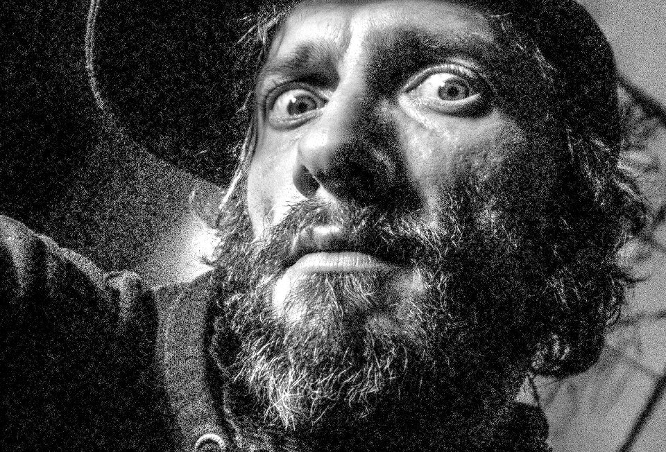 PolPalli's profile picture. Pol Palli was born in 1977 in the province of Bologna(Italy), where he still lives and works.
Undertakes literary studies, before turning to sculpture