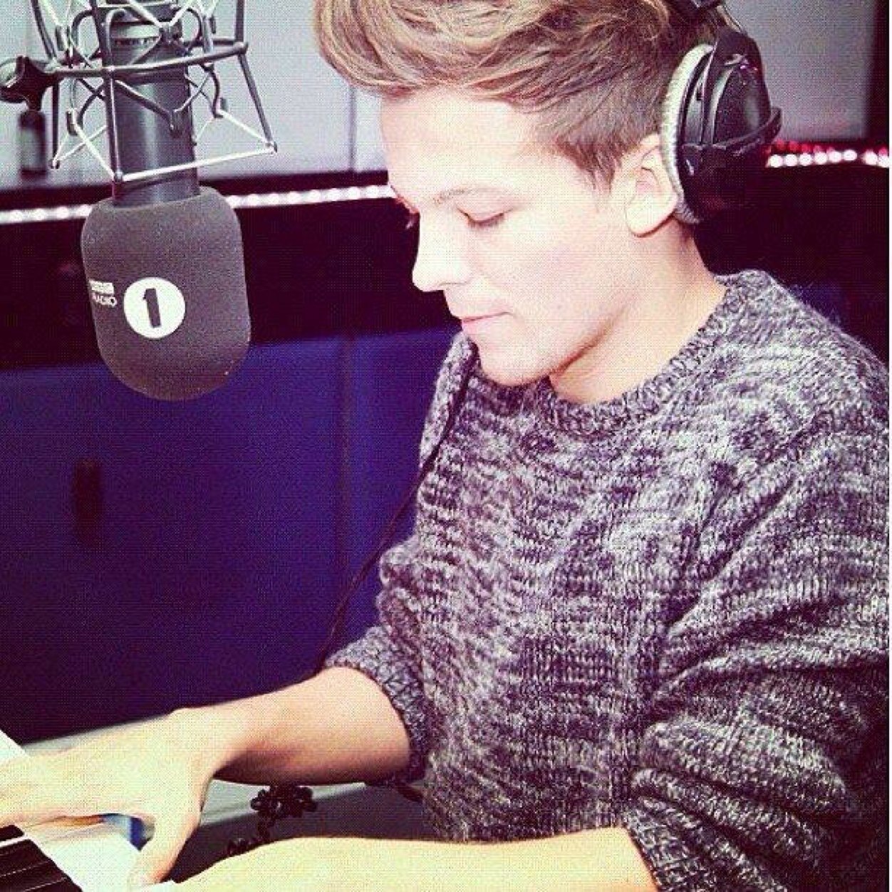 @Louis_Tomlinson l'unico al mondo,l'unica ragione,per arrivare fino in fondo ad ogni mio respiro ||@edsheeran||280614||larry shipper