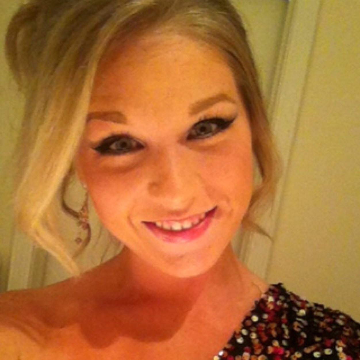 Rachizzle09's profile picture. Pew pew pew