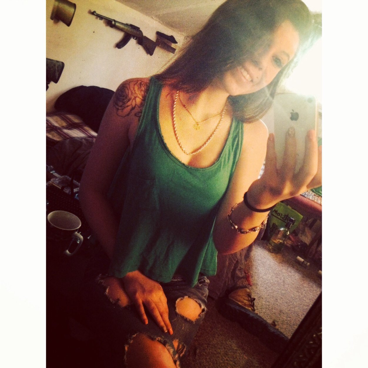 Plur vibes | ♌ | Happily Taken ☺️