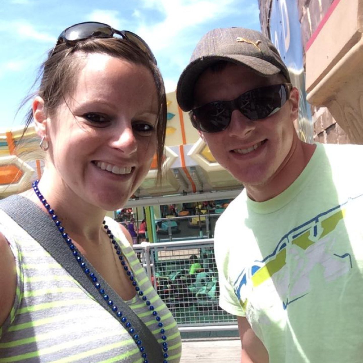 cdilks22's profile picture. Let's drink beer and golf