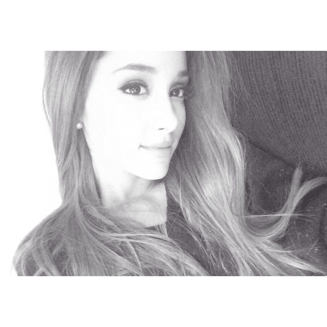 heey please follow @robinxcx i gave you a free follow :)