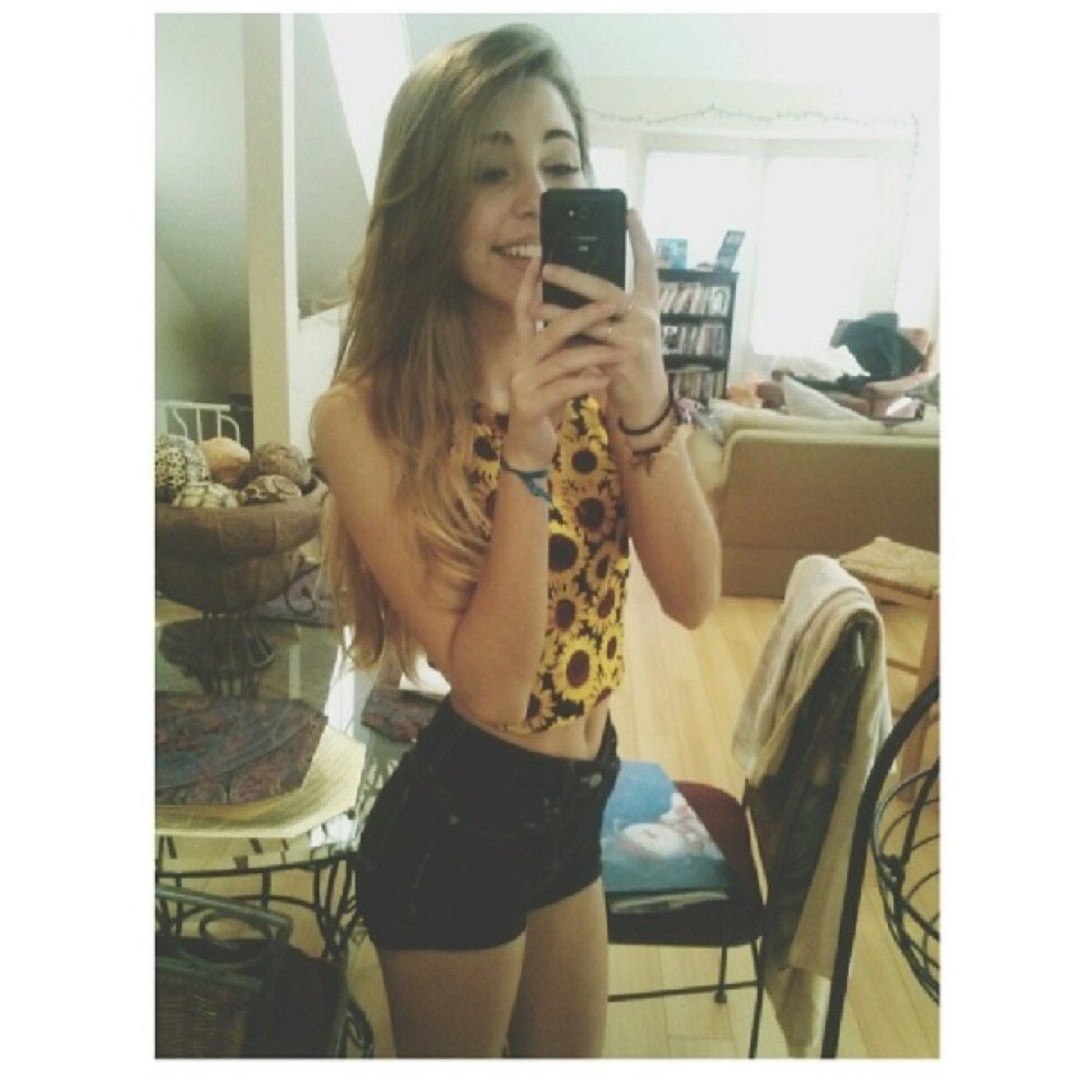 fkhskjghdgkjh32's profile picture. 