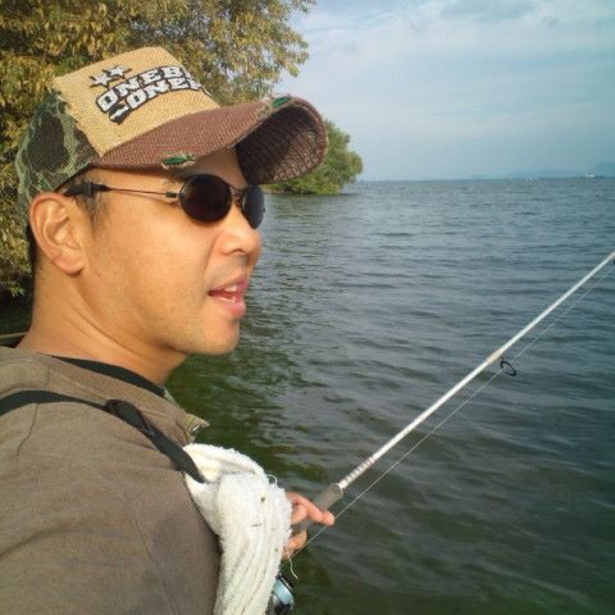 AbdeAbe503's profile picture. 趣味の釣りとバイク、仕事ネタを少々。 tenere700 XR250  https://t.co/y35enAOvtn