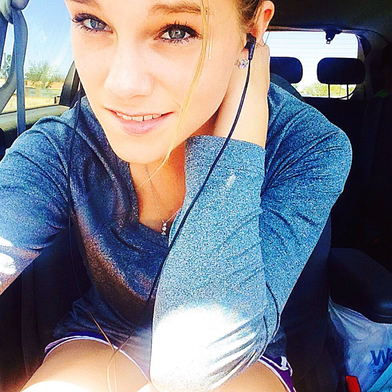 Layna Lou here! Soooo I have an idea. Ok how bout you follow me!!!
