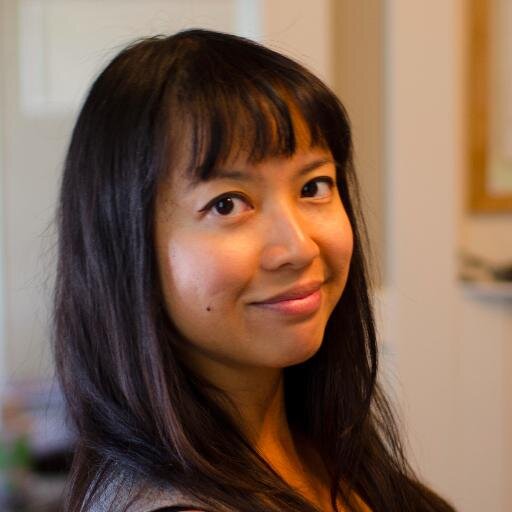 Head of Developer Marketing, BMG for WhatsApp, Instagram, and Messenger. Alignment: chaotic good. Megaformer maestra, stadilainen jenkkityttö