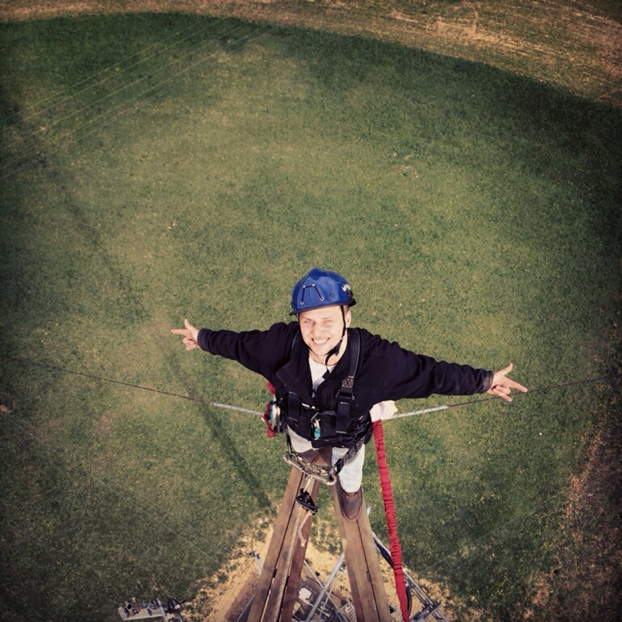 Living life on the edge literally!! #teamfollowback