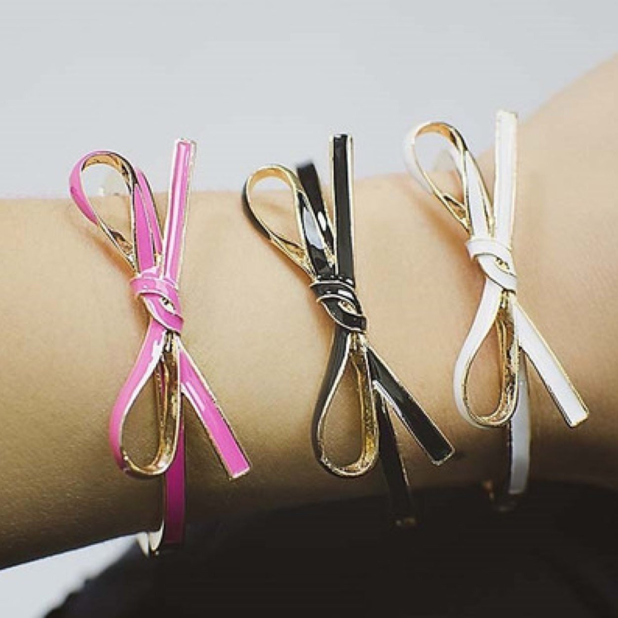 Uptown Class is a southern boutique that offers the latest ladies clothing and accessories at an affordable price. Free shipping. All the time.