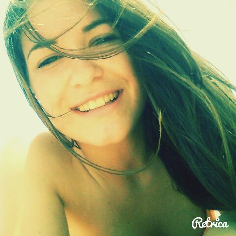 AlbaaOrtiiz's profile picture. Pequeños momentos luego serán grandes historias de la vida.