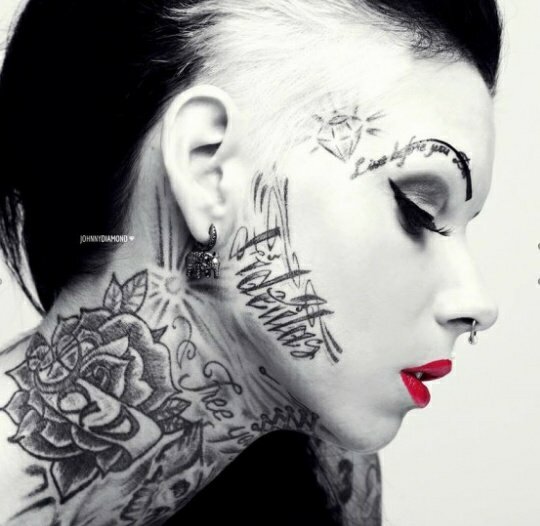 DoppelgangerInk's profile picture. La historia comienza..