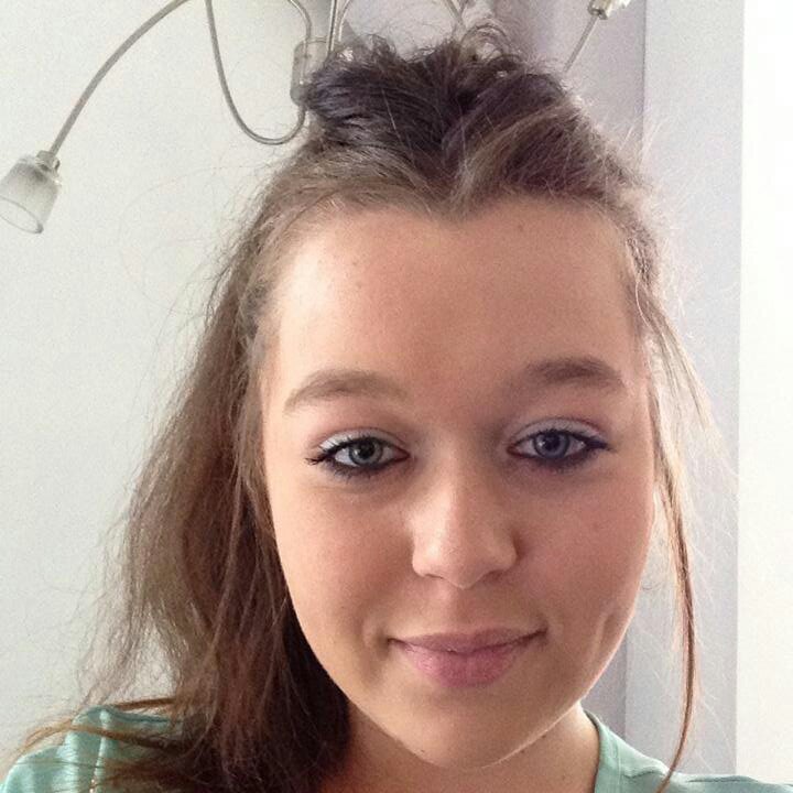 Valentine_Jnls's profile picture. 