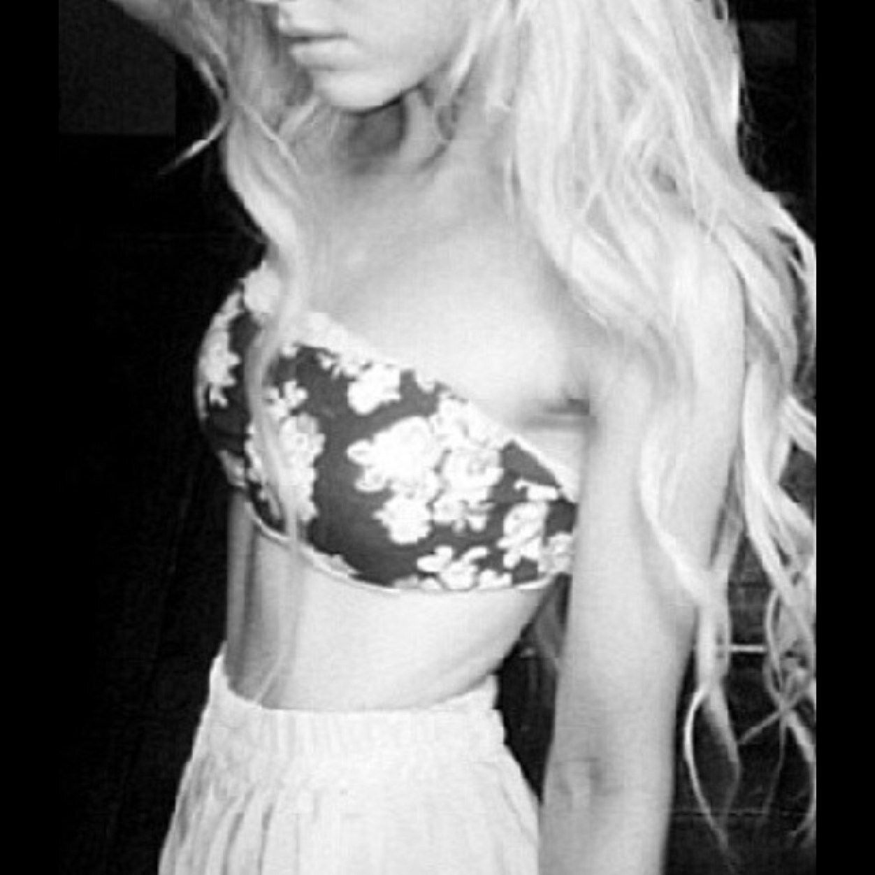 ImsorryAna Profile Picture