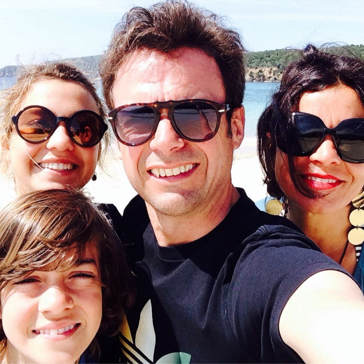 Bezzer0770's profile picture. Born in UK, live in Italy, like to travel the world...have a wife, 3 kids, dog, cat and a 30 year mortgage. Do you like tennis, mountains and the sea? So do I.