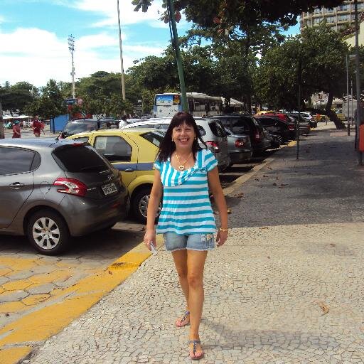 PENÉLOPE M.C., APAIXONADA POR DEUS,PELA FAMÍLIA, PELOS AMIGOS, ADORO MÚSICA SERTANEJA E SOU MUITO FÃ DO DANIEL.