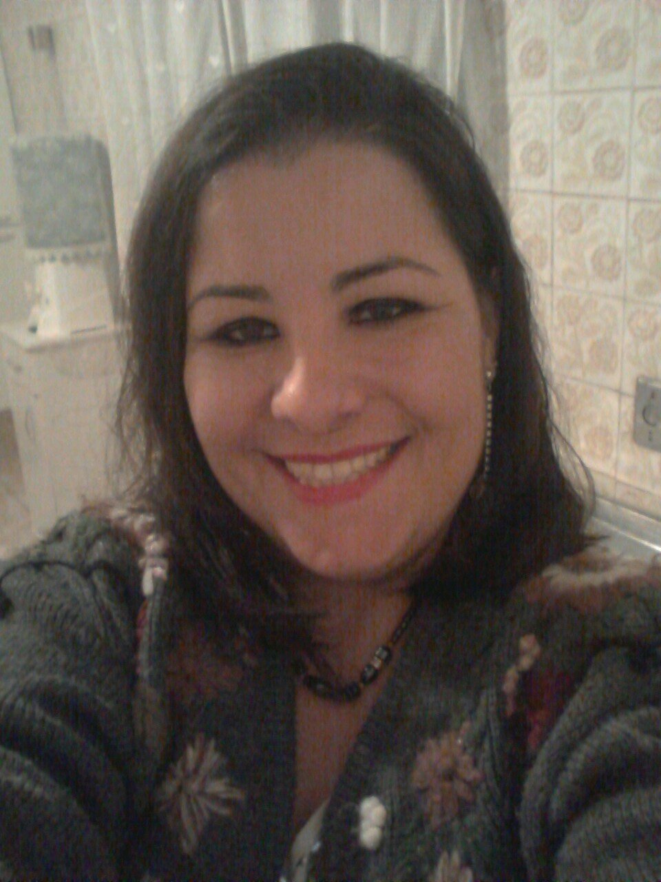 sou uma pessoa legal, extrovertida, simpatica, alegre.
meu facebook:http://t.co/o1rMF6UDpK