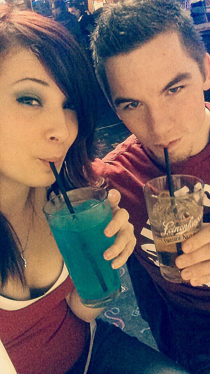 JazZz_Renee's profile picture. I love life and everything in it. I enjoy walks on a sunny day, as well as a starry night. I dream of one day having all my desires come true. 3