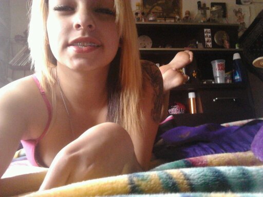 That_Smilee's profile picture. Follow me , I'll Follow back (: kik me @Rae_Cordova