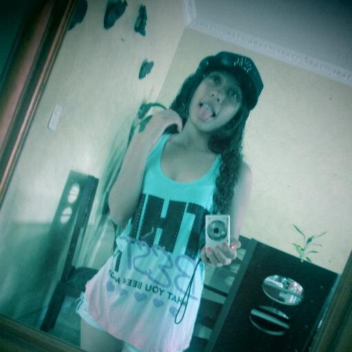 QnMelissa1313's profile picture. I ♥1D
I ♥ LOUIS
I ♥ ZAYN
I ♥ NIALL
I ♥ HARRY
I ♥ LIAM
》》》DIRECTIONERS《《《