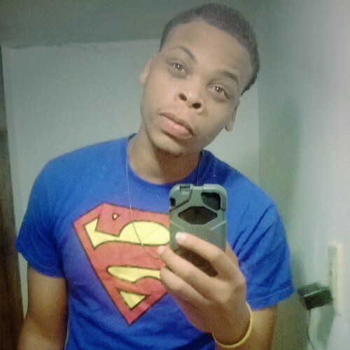 I am Follow me on IG @_ondatdoozie married to dat cheese
