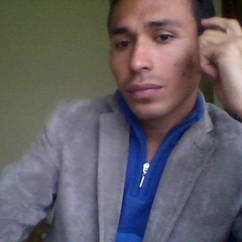 Emprendedor en Serie. 
Soy mas joven que mi reputación.