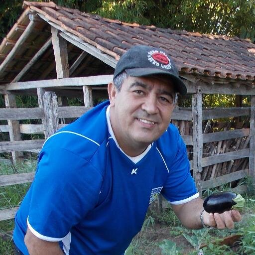 Geraldo Magela, Bacharel em Direito, honesto integro e adoro fazer amizades.