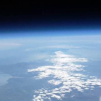 A guide to building high altitude balloons with automated payloads - a project by @danthorpephoto