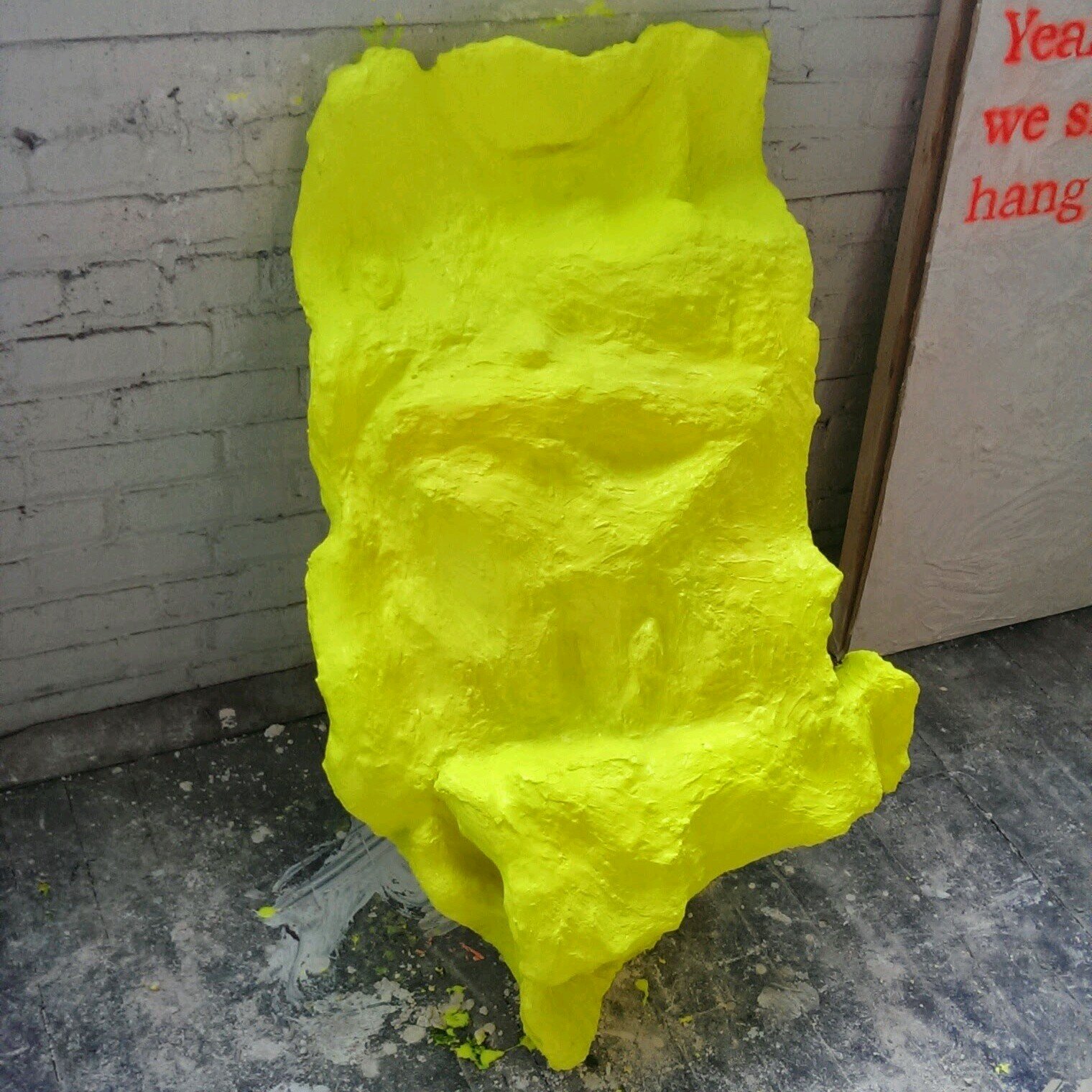 visual artist. neon lover. adventurer.