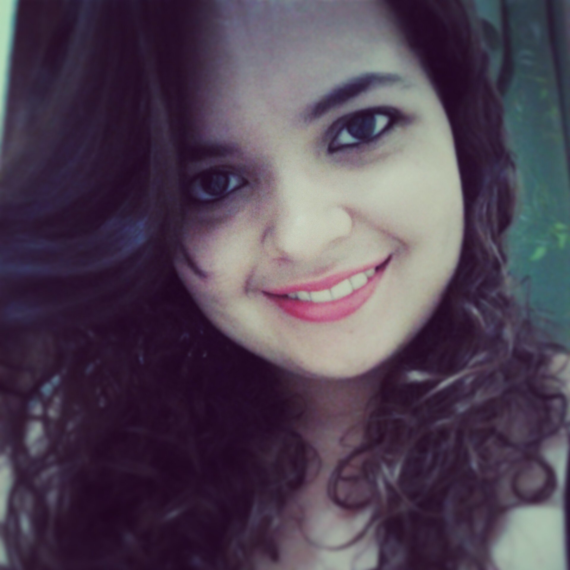 ThaysH_10's profile picture. Amoo mamis!
Amooo meu M.A mais do que chocolate  ♥  ♥  ♥